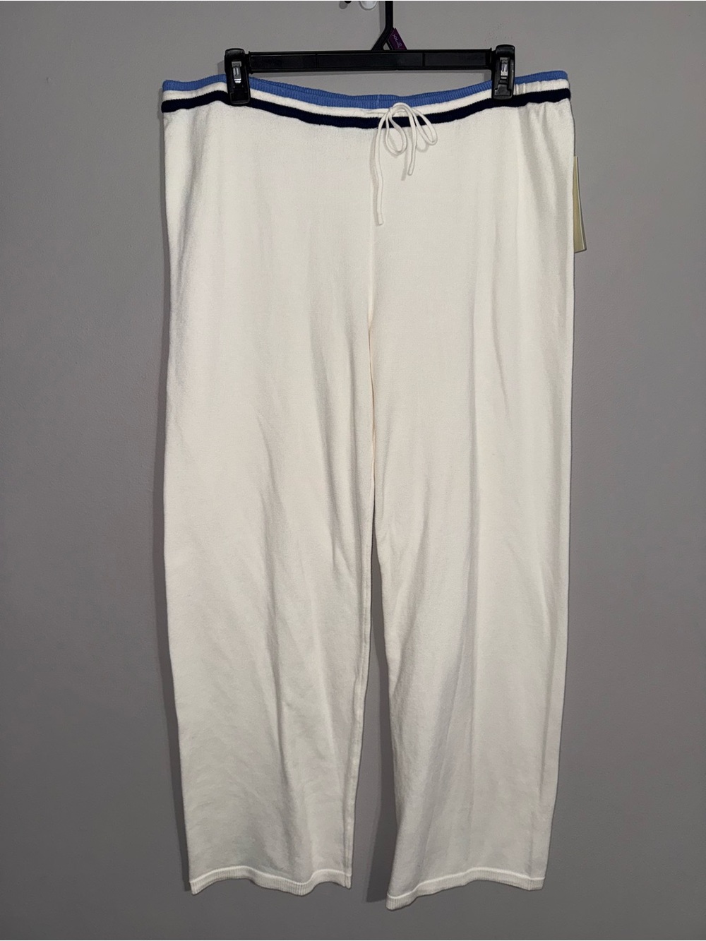 No Boundaries Women’s White Wide Leg Sweater Pants XXL